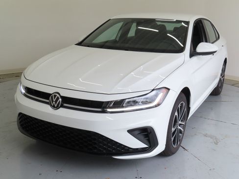 New 2026 Volkswagen Jetta Sport image 9