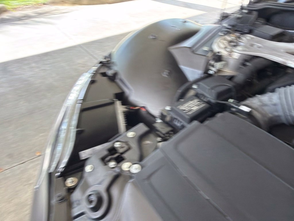 Used 2021 Aston Martin V8 Vantage Coupe RWD image 12
