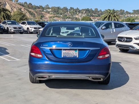 Used 2017 Mercedes-Benz C 300 Sedan image 6