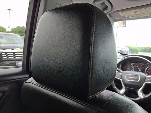 Used 2020 GMC Terrain SLT w/ Preferred Package FWD image 14
