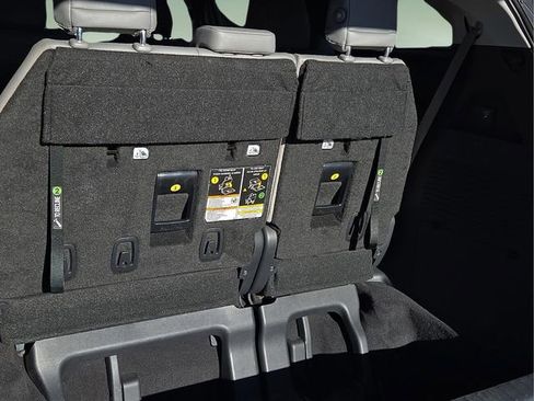 Used 2025 Toyota Sienna XLE image 10