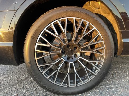 Used 2017 Audi Q7 3.0T Premium Plus image 19