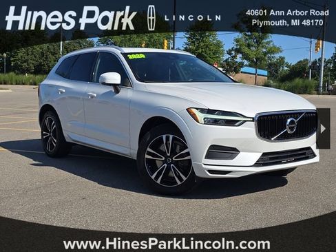 Used 2020 Volvo XC60 T6 Momentum AWD/4WD image 1