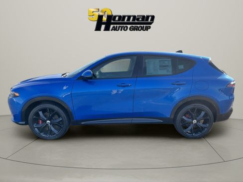 Used 2024 Dodge Hornet R/T w/ Track Pack AWD/4WD image 2