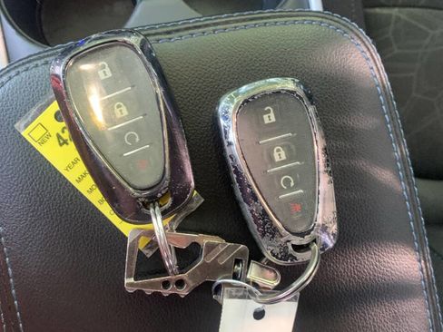 Used 2018 Chevrolet Volt LT image 19