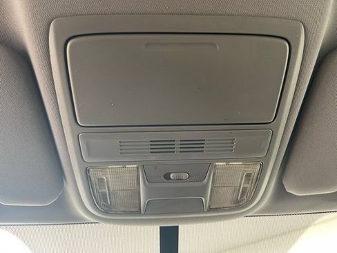 Used 2017 Honda CR-V LX image 42
