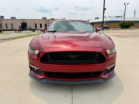 Used 2017 Ford Mustang GT w/ GT Performance Package RWD image 4