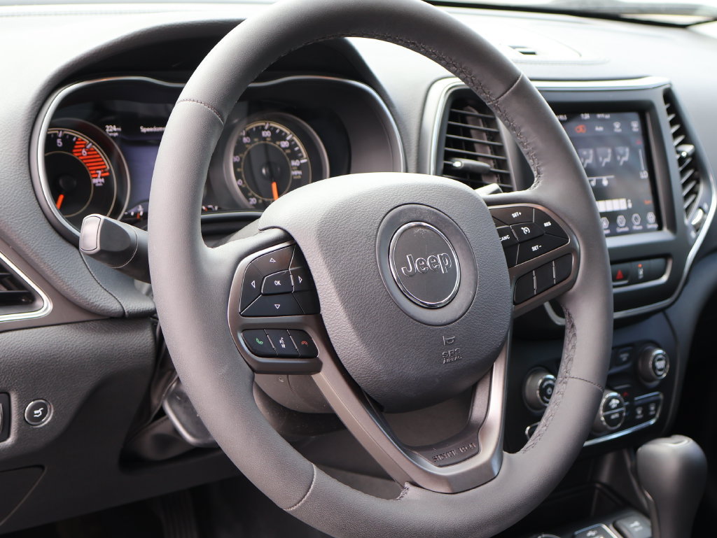 Used 2022 Jeep Cherokee Latitude Lux AWD/4WD image 24