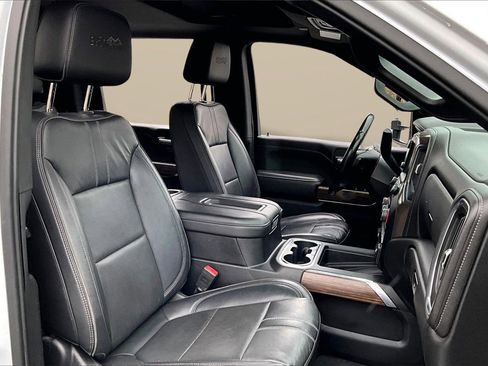 Used 2020 Chevrolet Silverado 2500 High Country w/ Technology Package image 23