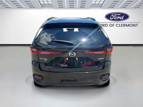 Used 2025 MAZDA CX-70 3.3 Turbo w/ Preferred Package AWD/4WD image 4