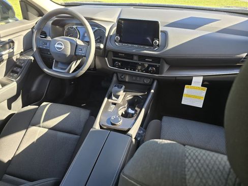 New 2026 Nissan Rogue SV image 12