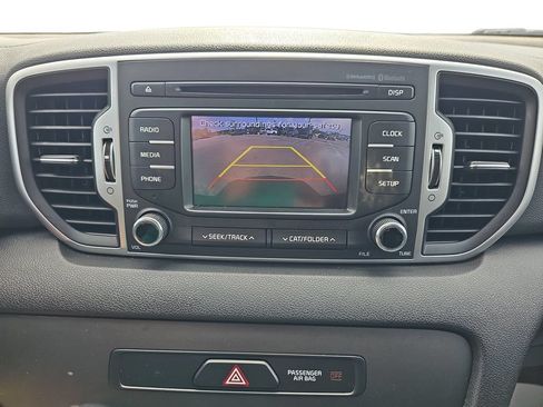 Used 2018 Kia Sportage LX AWD/4WD image 22