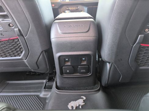 Used 2024 Ford Bronco Raptor image 30