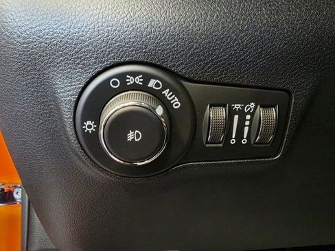 New 2026 Jeep Compass Latitude image 12