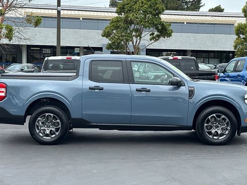 Certified 2025 Ford Maverick XLT FWD image 4