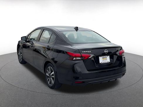 Used 2025 Nissan Versa SV FWD image 10