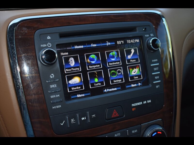 Used 2016 Buick Enclave Leather FWD image 10