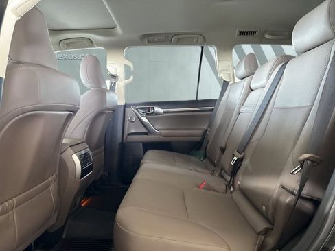 Certified 2023 Lexus GX 460 Premium w/ Premium Plus Package image 12