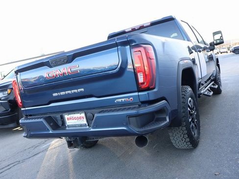 Used 2020 GMC Sierra 2500 AT4 w/ Technology Package image 6