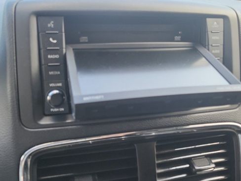 Used 2019 Dodge Grand Caravan SE FWD image 25