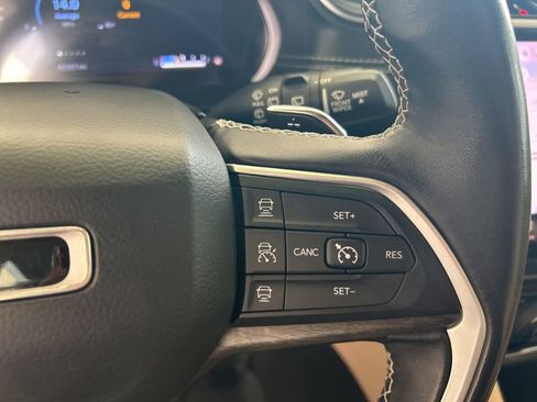 Used 2022 Jeep Grand Cherokee L Limited image 49