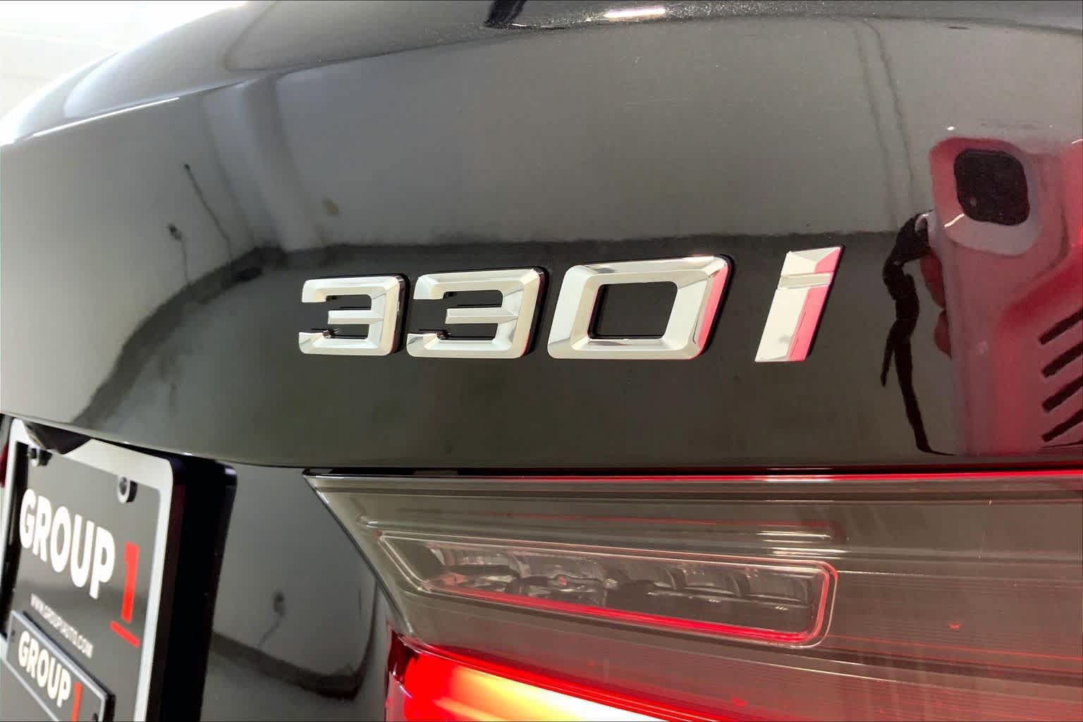 Used 2025 BMW 330i xDrive Sedan AWD/4WD image 29