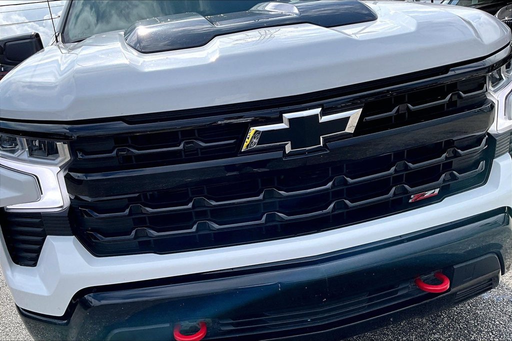 Used 2024 Chevrolet Silverado 1500 LT Trail Boss w/ Protection Package AWD/4WD image 38