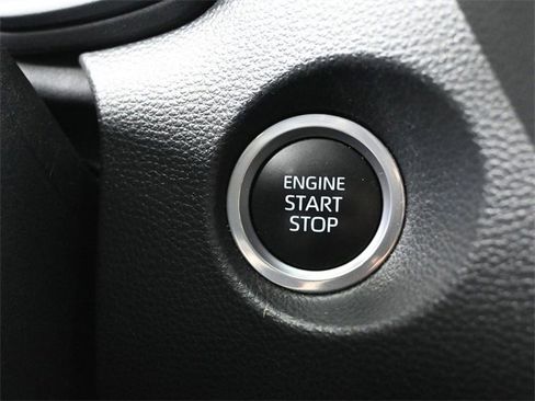 Used 2023 Toyota Corolla Cross LE image 13