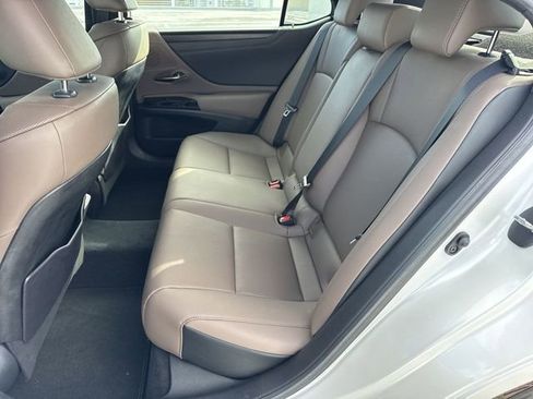 Certified 2023 Lexus ES 350 w/ Premium Package FWD image 23
