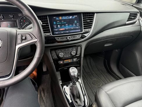 Used 2018 Buick Encore Essence AWD/4WD image 9