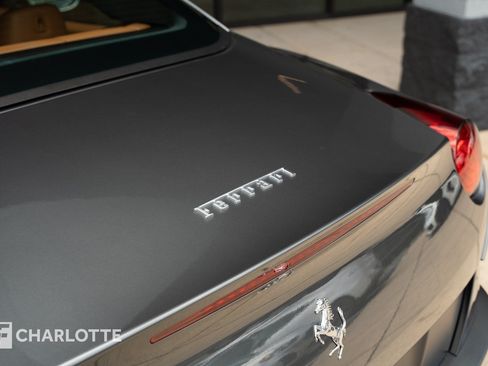Used 2012 Ferrari California RWD image 18