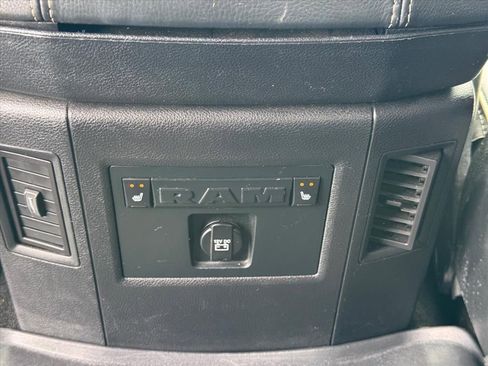 Used 2017 RAM 1500 Limited AWD/4WD image 14