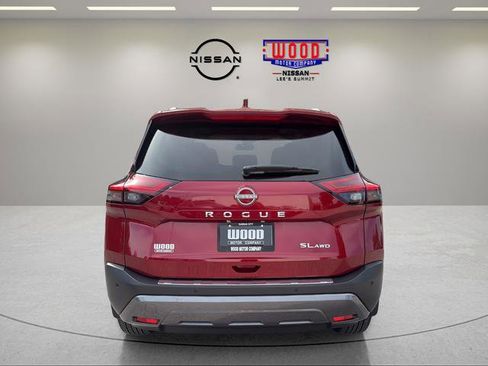Used 2023 Nissan Rogue SL w/ SL Premium Package AWD/4WD image 3