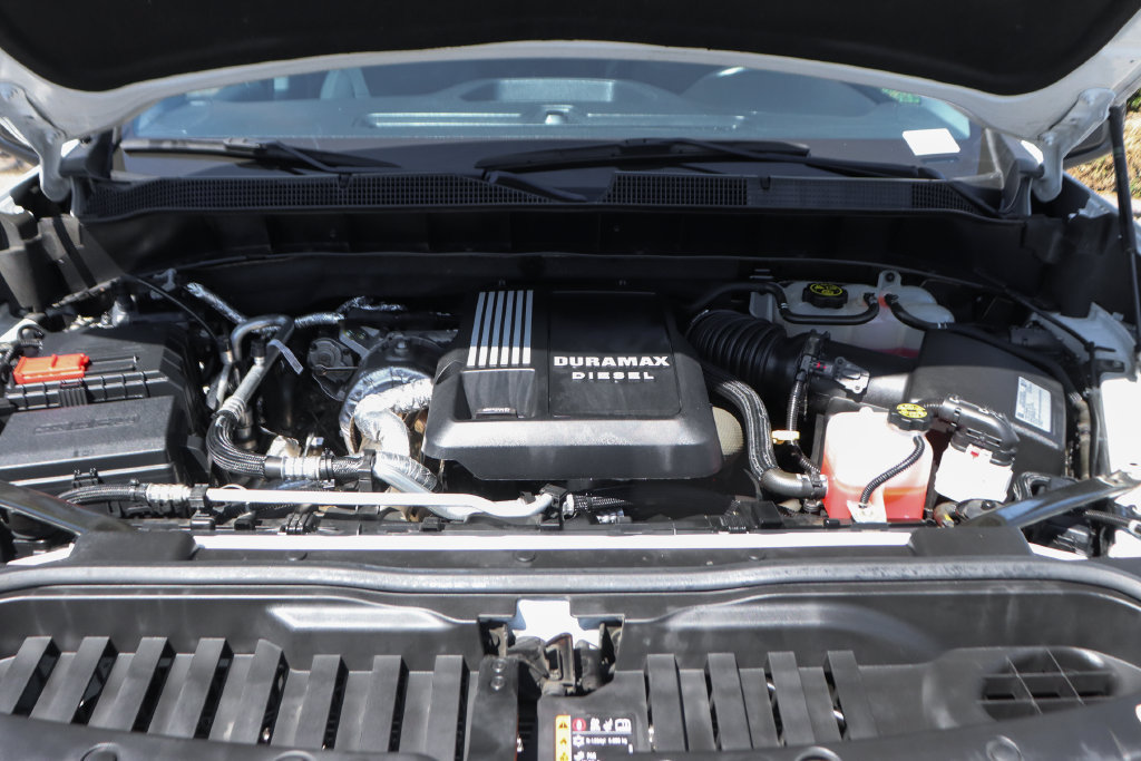 Used 2021 Chevrolet Silverado 1500 RST AWD/4WD image 12