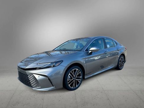 New 2026 Toyota Camry XLE image 1