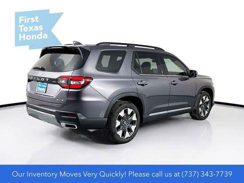 New 2026 Honda Pilot Elite image 8