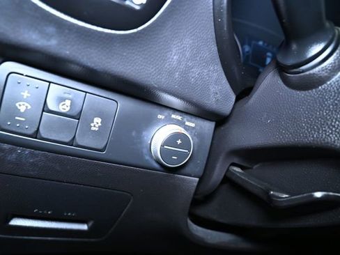 Used 2015 Kia Soul ! w/ Sun & Sound Package image 38