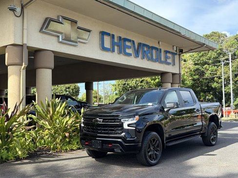 New 2026 Chevrolet Silverado 1500 LT Trail Boss w/ LPO, Dark Essentials Package AWD/4WD image 1