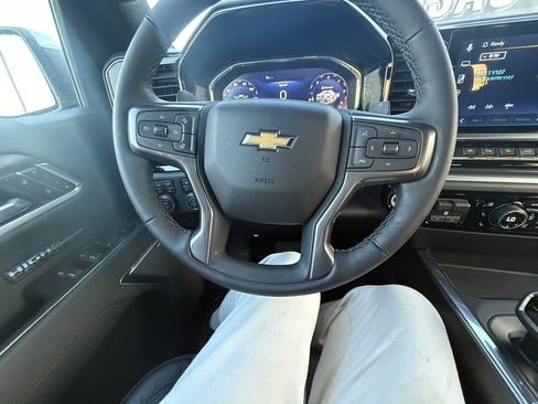 Used 2026 Chevrolet Silverado 1500 High Country w/ Technology Package image 21