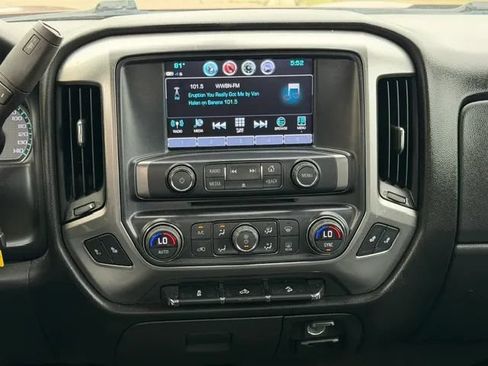 Used 2017 Chevrolet Silverado 1500 LT w/ All Star Edition AWD/4WD image 26