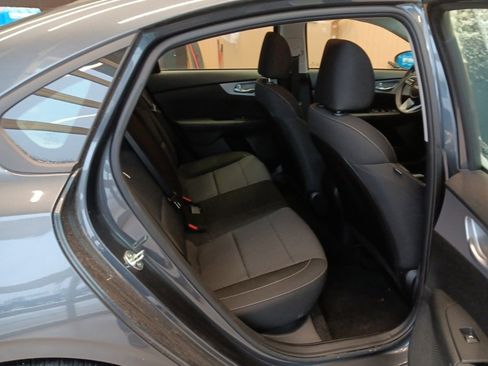 Used 2023 Kia Forte LXS image 22