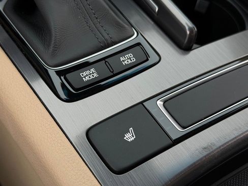 Used 2018 Genesis G80 3.8 image 19