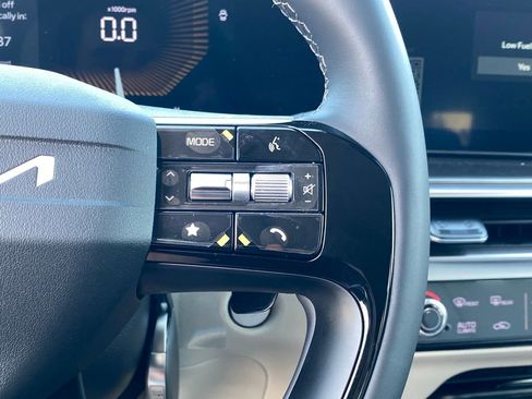 New 2026 Kia Sorento EX image 15