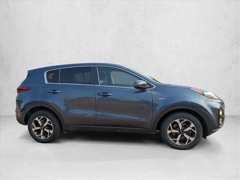 Used 2020 Kia Sportage LX AWD/4WD image 4