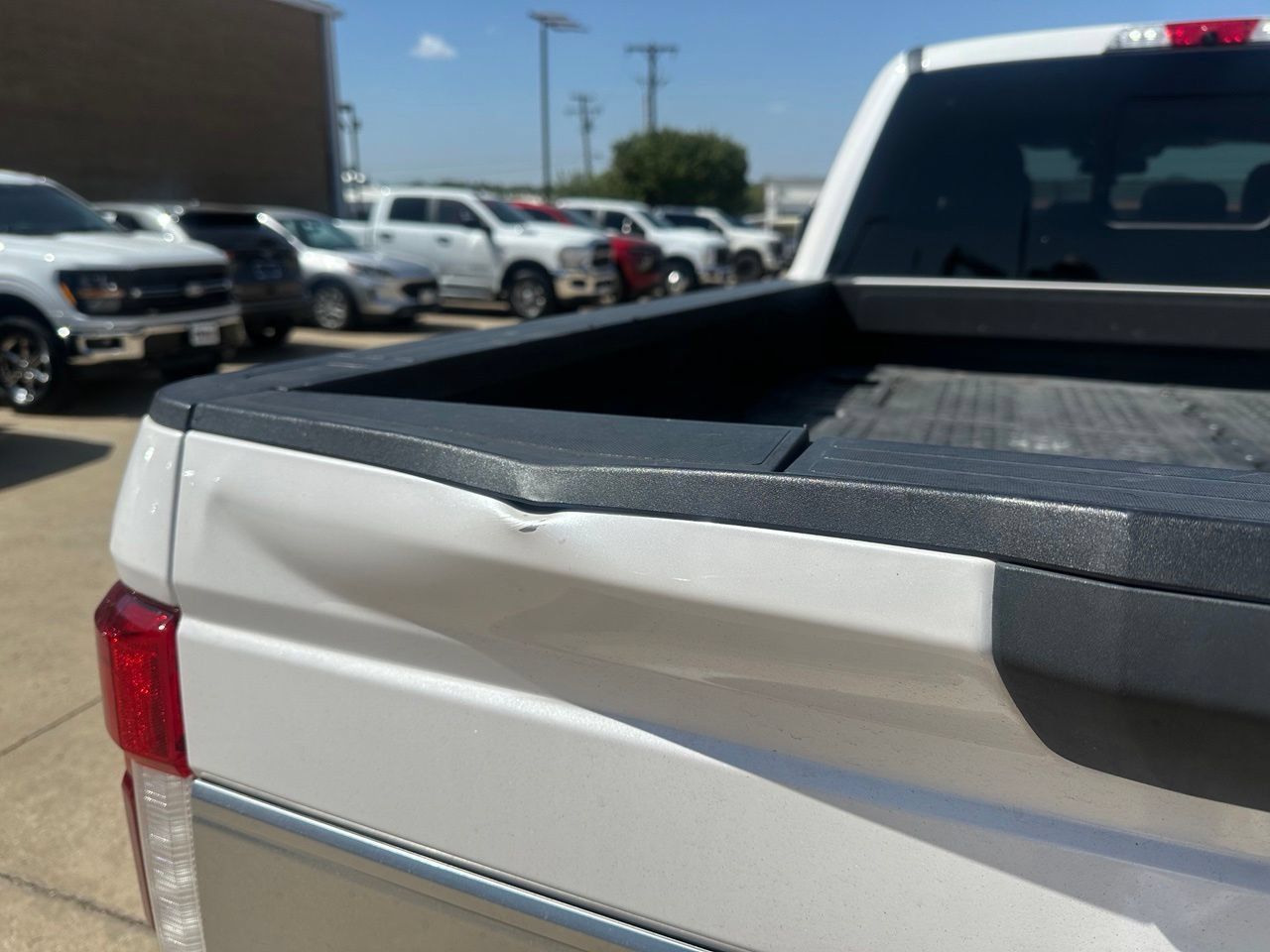 Used 2018 Ford F250 King Ranch w/ King Ranch Ultimate Package AWD/4WD image 11