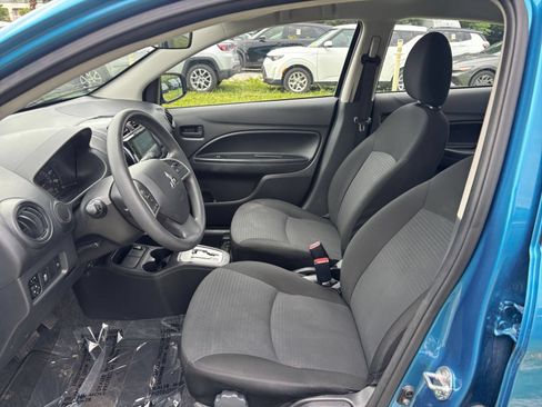 Used 2025 Kia Soul LX w/ LX Technology Package FWD image 24
