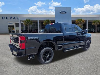 New 2026 Ford F350 Lariat w/ Black Appearance Package