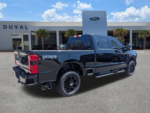 New 2026 Ford F350 Lariat w/ Black Appearance Package AWD/4WD image 4
