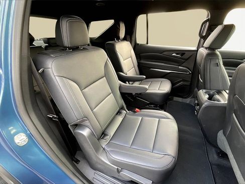 Certified 2026 Chevrolet Traverse LT w/ Driver Confidence Package image 27