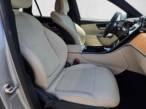 Certified 2026 Mercedes-Benz GLC 300 image 23